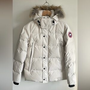 Canada Goose Wyndham Heritage Parka, Men’s Size Medium